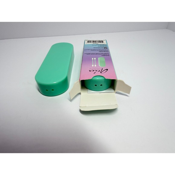 Two Sets of Aria Beauty Reusable Makeup Swabs with Cases and Silicone Tips - Picture 7 of 7